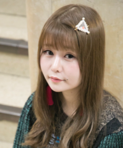 戦慄かなの地下アイドルデビュー!ミスiDでサバイバル賞受賞その